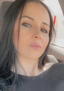 Femme célibataire 43 ans à Paris-4e