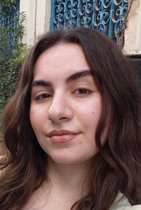 Femme célibataire 28 ans à Puy-en-Velay