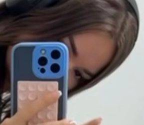 Femme célibataire 25 ans à Paris-11e