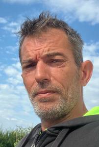 Tu veux prendre contact? célibataire de Yssingeaux