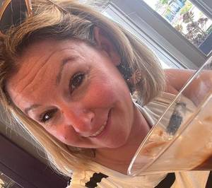 Femme célibataire 42 ans à Paris-14e