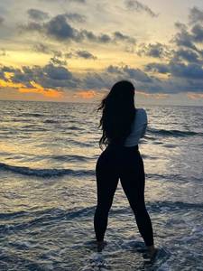 Femme célibataire 29 ans à Aix-en-Provence