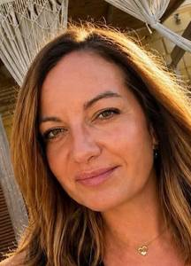 Petite coquine  de 32ans de plan-cul-yebles