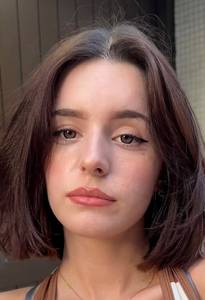 Femme célibataire 26 ans à Nanterre