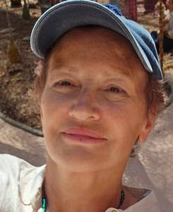Femme célibataire 68 ans à Reims