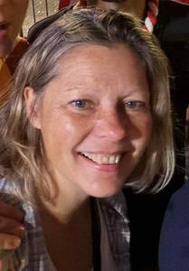 Femme célibataire 49 ans à Arras