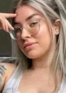 Femme célibataire 26 ans à Annecy