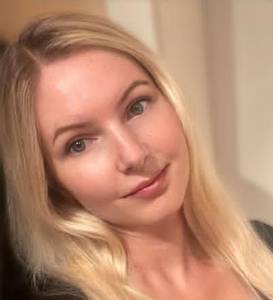 Femme célibataire 34 ans à Saint-Brieuc