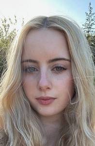 Femme célibataire 26 ans à Nice