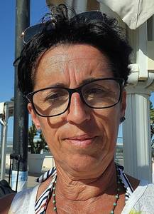 Femme célibataire 52 ans à Poitiers