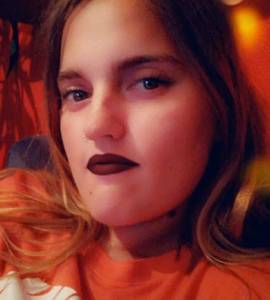 Je suis m�re c�libataire � la recherche d'une relation s�rieuse je suis gentille douce attentionn�e fid�le voil�