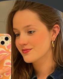 Femme célibataire 34 ans à Nimes