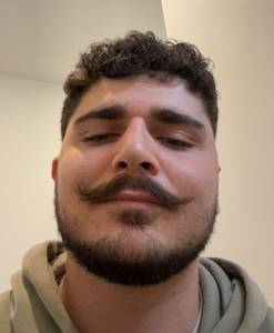 Tu veux prendre contact? célibataire 24 ans