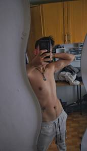 Manucracc90