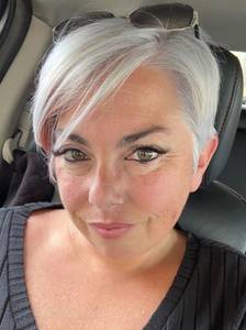 Plan cul avec fille  super chaude de champagne-ardenne