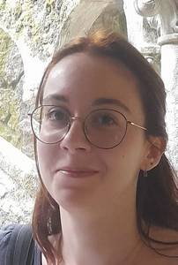 Femme célibataire 26 ans à Dijon