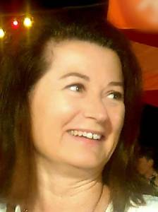 Plan cul avec femme brune coquine 