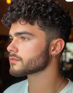 Photo du profil Larry, 21 ans à Marseille 01