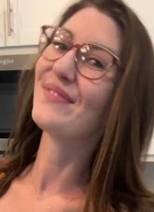 Rencontre coquine avec brune super chaude de lille