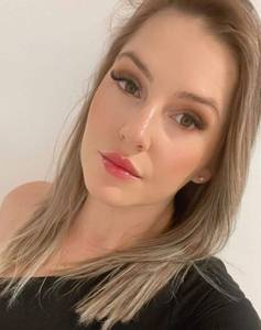 Femme célibataire 32 ans à Creteil