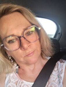 Femme célibataire 53 ans à Reims