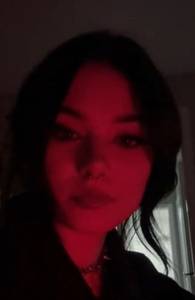 Meuf avec un gros p�te au casque mais je le vis bien, mais pas toujours les autres
Je suis assez cash donc ne prends pas peur je suis pas mechante enfin je penses a v�rifier 
Sinon je me suis perdue ici pour rencontrer de nouvelles tete donc pas de but precis ouverte un peu a tout ou rien a voir