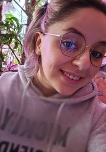 Femme célibataire 27 ans à Annemasse