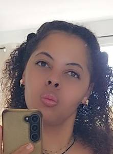 Alicia rencontre avec Alicia