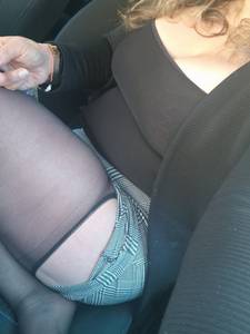 En couple. Cherche à découvrir une femme.