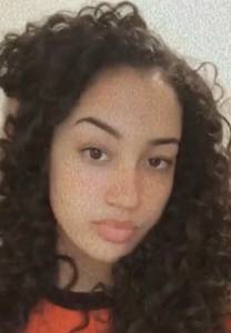 Femme célibataire 25 ans à Nanterre