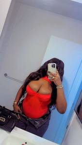 Femme célibataire 25 ans à Montreal