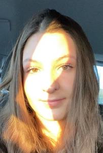 Femme célibataire 18 ans à La Louvière