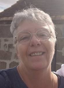Femme célibataire 63 ans à Dax