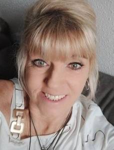 Femme célibataire 38 ans à Aubenas