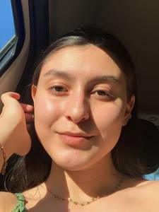 Femme célibataire 20 ans à Nanterre