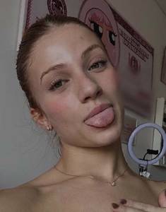 Zoe