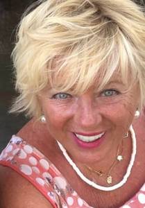 Femme célibataire 68 ans à La Louvière