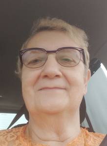 Femme célibataire 64 ans à Verviers