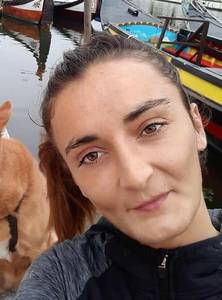 Femme célibataire 28 ans à La Louvière