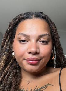 Femme célibataire 24 ans à Nimes