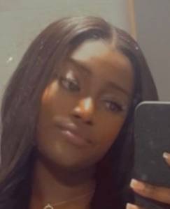 Femme célibataire 27 ans à Creteil