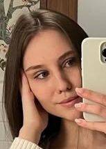 Femme célibataire 27 ans à Paris-17e