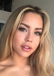 Sarahlop3, femme coquine de 23 ans - Qu�bec