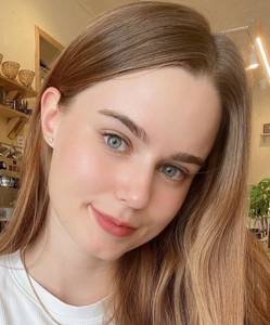 Anne rencontre avec Anne