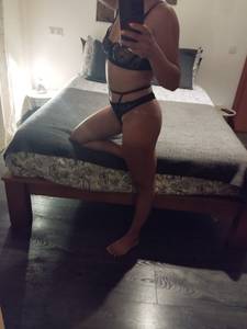 Zenadiaamar91, femme coquine de 18 ans - Carnaxide e Queijas