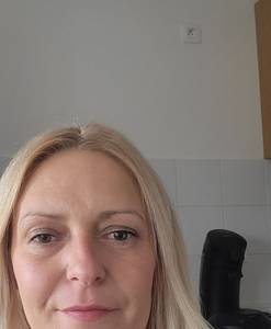 Femme célibataire 45 ans à Metz