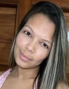Femme célibataire 21 ans à 