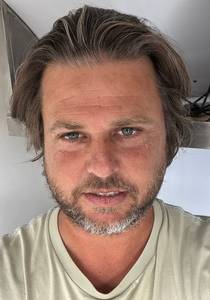 Tu veux prendre contact? célibataire 40 ans