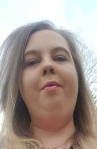 Winekjoann57, femme coquine de 35 ans - Mor?g