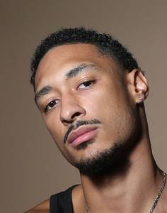 Lawrence rencontre avec Lawrence